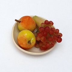 Image of Fruit on a plate 7