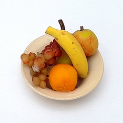 Image of Fruit on a plate 1