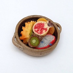 Image of Fruit on a plate 4